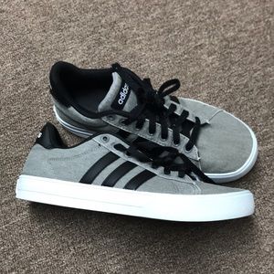 Adidas Daily 2.0 gray black Sneakers Sz 6.5